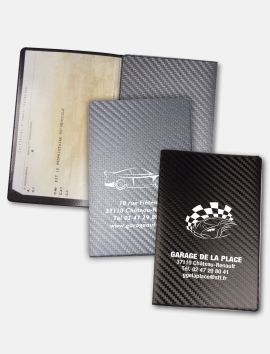 Porte-carte grise cousu finition haut de gamme sur-mesure