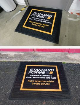 Tapis de sol en caoutchouc à personnaliser